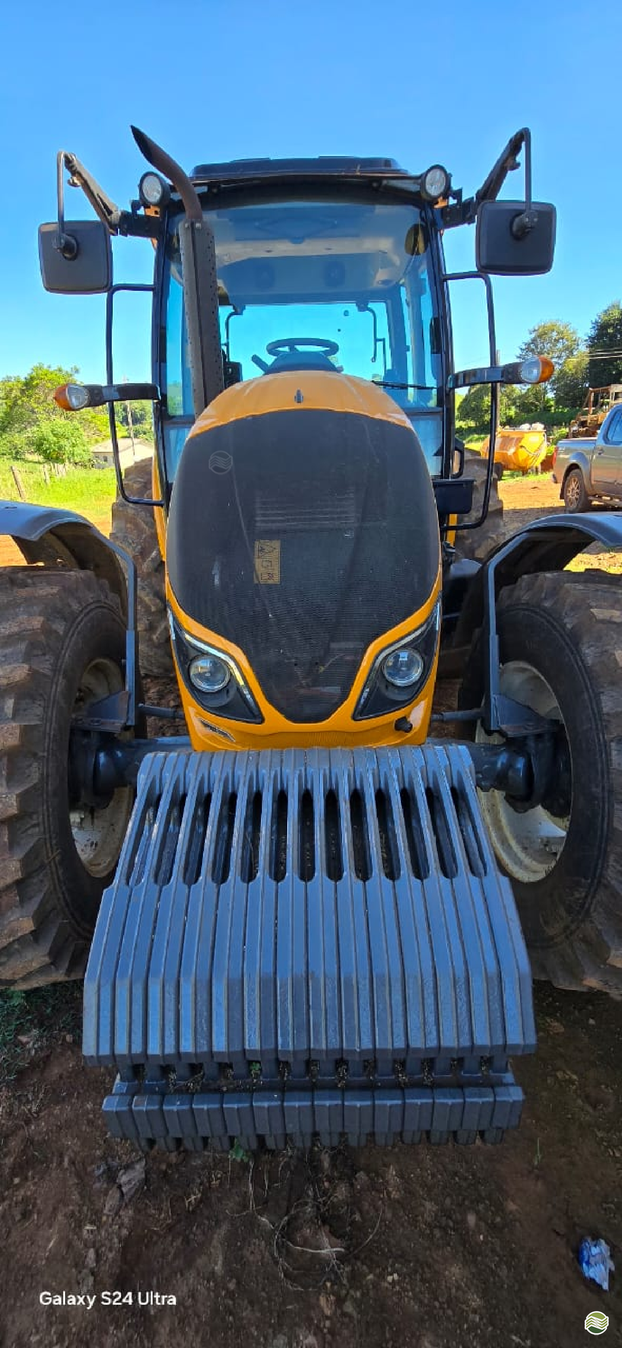 TRATOR VALTRA VALTRA A134 Tração 4x4 Camtrac Máquinas Agrícolas MARIALVA PARANÁ PR